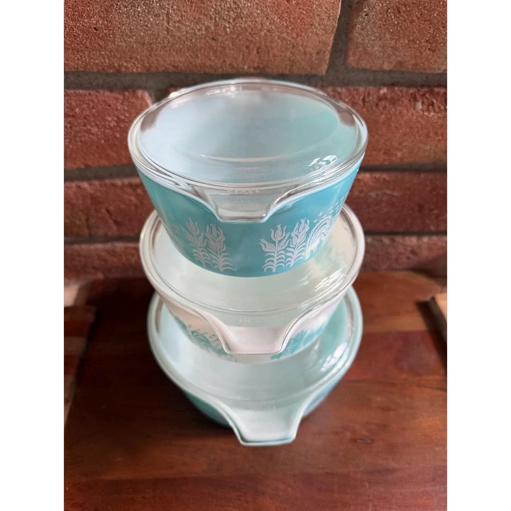 Vintage Pyrex Amish Butterprint Casserole Dishes Set, Turquoise Milk Glass